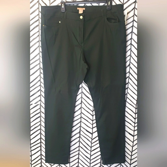 H&M Pants & Jumpsuits Nwt Dark Green Hm Pants Size 2 Fits Like An 8